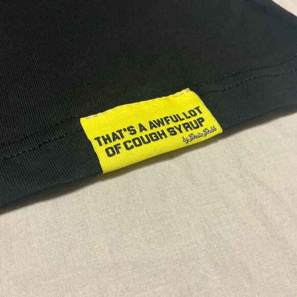 Black "That's a awful lot of cough syrup" gore tee - Picture 5 of 6